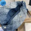 Sac de créateur Denim Sac à vaisselle fourre-tout Backpack Travel Designer Femme Body Sac à main le plus cher avec chaîne argentée Gabrielle