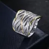 Clusterringe Huitan einzigartige Form Frauen Ring Brauthochzeit Zeremonie Hochwertiges Spezialverzinsung vielseitiger Accessoires Trendy Trendy