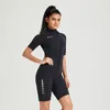 Wetsuit M Neopreno Surf Suit Suit с коротким рукавом купальные костюмы для кайтсерфии для пластинчатого костюма Spearshing купальники безумно охранники мужчины 240410