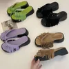 Hausschuhe Retro -Plattform Slipper Frauen auf Flip Flop Schuhe Strandkeile Sandalen Weibliche Quasten Outdoor Partyrutschen Sandalien muje