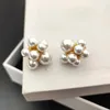 Studörhängen varumärke berömd designer Pearl Flower Woman Fancy Charm Luxury Jewelry Sweet Romantic Fine Gift Trends