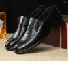 Chaussures décontractées fashion ly de qualité pour hommes en cuir puride noire de mariage soft seigne chaussure confort