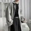 Trench maschile uomo cappotto in poliestere per poliestere per la vita di capispalla a molla di tendenza alla moda resistente alle rughe