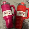 40oz US Stock Quencher Tumblers Black Chroma Parada co-märke Flamingo Chocolate Gold Valentines Day Presentkoppar med silikonhandtag lock och halmbilmuggar