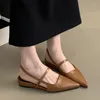 サンダル女性の平らな尖ったつま先のつま先の靴のスリップ夏メアリージェーンズ女性フラットカバーサンダリアフェミニナブラック1820n