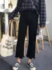 Jeans féminins Qweek 2024 Black Denim Cargo Flare Jeans Femmes Y2K Baggy American Retro Slim Pockets Pantalons High Street Pants Spring Fashion 240423