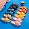 Arrivée Homme Platform Slippers Summer Beach Eva Sandales Sandals Sandales Loisure Anti-Salle de salle de bain intérieure Chaussures 240420