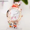 Montre-bracelets Casual Fashion Watch Imprimé Silicone STRAP HORDE LURXE Quartz Dames Watchs Fleurs Flower Match Multi-Color Wristwatch Reloj 240423