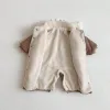 One-Pieces Milancel New Baby Rolppers Peling Girls Overalls Blumenflecken verdicken Kleinkindkleidung