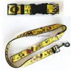 Dog Collars Leashes Designer Dog Collar and Leases Set Classic Letters Pattern Collar Leash Safety Belt for Small MediumDHSFTのセット