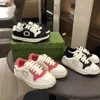 Merk kinderen sneakers splicing ontwerp baby schoenen maat 26-35 doosbeveiliging drie kleur optionele meisjes schoenen ontwerper jongens schoenen 24april