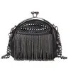 Väska 2024 Punk Style Women Pu Leather Handväska med Rivet och Tassel Purse Women's Shoulder Bags Liten Chain