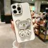 携帯電話のケースQuicksandand Raccoon Mirror Mirror Plating Phone Holder Case for Samsung A14 A04 A04S A04E A24 A53 A54 A54 A34 A15 A05 A05SカバーD240424