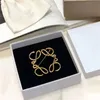 Einfache Buchstabenstifte Brosche Luxusdesigner Schmuck für Frauen Gold Broschen Herren lässiger Bekleidungsanzug Pin Broschen Broschen