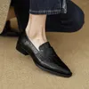 Casual Shoes Ladies Low Heel Women Pumps Spring Autumn Sheepskin Loafers Pointed Toe Real Leather Slip-On Lady Vingtage