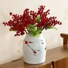 Dekorative Blumen 4 PCs/Lot künstlicher Blumenschaumfrüchte Beerensprays für Weihnachten und Heimdekoration