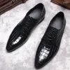 Chaussures habillées hommes Oxford Brogue Véritage en cuir noir bleu bleu classique de style aile à lacets.