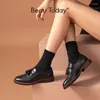 Lässige Schuhe Beautoday Slaafers Frauen Kuh Leder Franche Brogue Round Zehen Elastic Band Slip-on Frühling Lady Flat Heel Handmade 27902