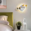 Vägglampa nordiska loft sängar med skrivbord modern enkel fyrkant led bredvid sovrum hyllor sconces kök dubbel ljus