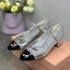 2024 Frump Summer Women Mary Janes High Heels Runway Classic Designer Round TOE TOE di alta qualità Guida fibbia in pelle Sweet Sweet Pumps Female Sweet