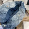 CC 22 Denim Grand boodschappentas Tas Travel Designer Woman Sling Body Meest dure handtas met zilveren ketting Gabriell