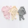 Ensembles de vêtements mignons nés en coton bébé garçons filles tricot tricoté top avec pantalon pour tout-petit anniversaire à manches longues décontractées