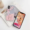 حالات الهاتف الخليوي ، حالة رسائل الزهور لـ iPhone XR XS Max Capa Clear Soft Silicone Covers for iPhone XSMAX XR Fundas Alphabet Facs Rappabet 240423