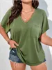 Plus taille européenne et américaine Cross Border Womens vneck Casual Color Color Pocket Tshirt 240412