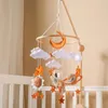 Baby Crib Mobile Rattle zabawka 0-12 miesięcy Bell Bell Drewniany wieszak na drewniany uchwyt ramię 240418