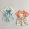 Ustawione proste litera drukuj Body Body Solid Infant One Piece Korean Cotton Toddler Outfits