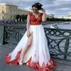 Vestidos de festa Moda Red e Branca High Slit Prom Nights Formal GOWNS V Backless Lace Applique Tulle Long Ruched Dama de Brides