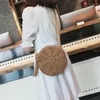 Totes Ladies Elegant Tassel Beach Crossbody väskor Kvinnor ihålig halmväska mode runda axelcirkel rotting för femme