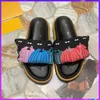 Klassiker stil kvinnor tofflor lyx designer mönster boutique kvinnor s platta sandaler spring nya kvinnor s charm denim tyg tofflor korrekt logotyp med låda