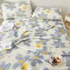 Ins Summer Ice Silk Latex Sheets Breathable Quilted Quilt Fourpiece Set Foldable Washable Dormitory Threepiece Bed 240420