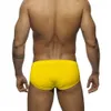 Herrbadkläder Ny sommarbadkläder sexiga herrar bad baddräkt Nylon snabba torra badstammar mode manlig strand surfing shorts zwembroek heren d240424