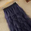 Röcke Qooth Women Polka Dot Tulle Kuchen-Maschen-Rock eleganter elastischer Taillenfee Long A-Line Tutu für die gesamte Saison QT2215