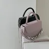 Bag Cocos 2024 Spring/Summer Versatile Fashion High End British Style Small Square Chain Strip Luxury Crossbody