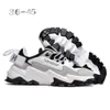 Menina de alta qualidade Mulheres originais Running Running Shoes Triple Black White Sole Visão Visão Bush Bush Outdoor Trainer Platform Sports Trainer Designer Sneaker