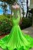 パーティードレスJanevini 2024 Luxury Green Mermaid Beaded Long Evening Sexy DeepV Neck Satin Dubai Prom Dress Arabic Formal Gowns