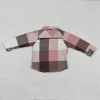 Shirts pasgeboren baby blouse flanel bodysuit meisje pocket plaid knop omhoog baby lange mouw peuter kinderen katoen valentijnshirt