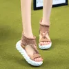 Casual schoenen beige hakken sandalen lage hakken met strap 2024 zomer zachte zwarte meisjes mode comfort solide stof