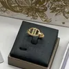 2024 Materiale in ottone in ottone Lettera intarsiata perle Ring femminile