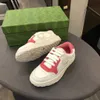 Merk kinderen sneakers splicing ontwerp baby schoenen maat 26-35 doosbeveiliging drie kleur optionele meisjes schoenen ontwerper jongens schoenen 24april