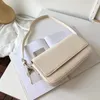 Umhängetaschen 2024 Elektrooptische helle Farbe Lady Leder Messenger-Tasche mit Abdeckung Achselhöhle Cross Square Weiblich