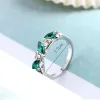 Bands kreierten Emerald Ringe für Frauen neuer klassischer Schmuck Hochzeit Verlobungsring Strass Fine Juwely Geschenk Girls Stylish Chic Ring