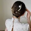 Coix de cheveux ancienne fourche imitation perle mi-lune en forme d'alliage en épingle à cheveux femme bijoux ornements hanfu accessoires