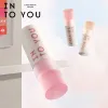 Губная помада в макияж женщины светлый облако глянцевый глянец Muddy Texture Lip Tint Laving Cosmetics красная помада.