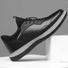 Freizeitschuhe Herbst-Spring Mocasino Männer Trainer Herrengeschäfte Mode Man Sneakers Sport Tenix Tenismasculine Snacker