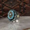 Bandringen Vintage Men Ring Blue Stone Silver Color Inlaid Flower Party Sieraden Gift H240424