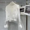 Bluzki damskie 2024 W stylu francuskim Spring Spring Classic Pearl Lace Crimeted Elegancka towarzyska koszulka dla kobiet mody